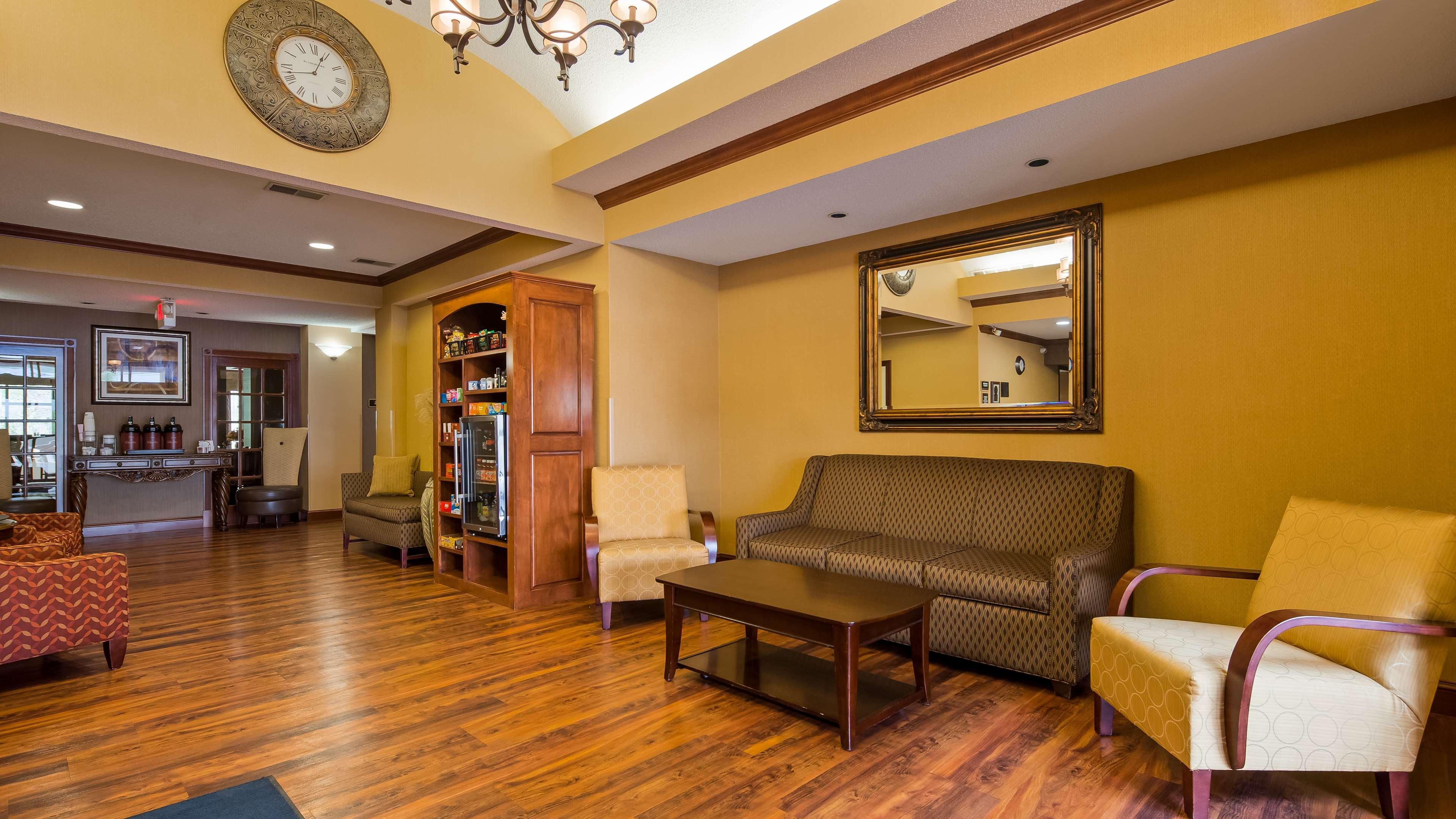 Best Western Plus Clearfield Exterior photo