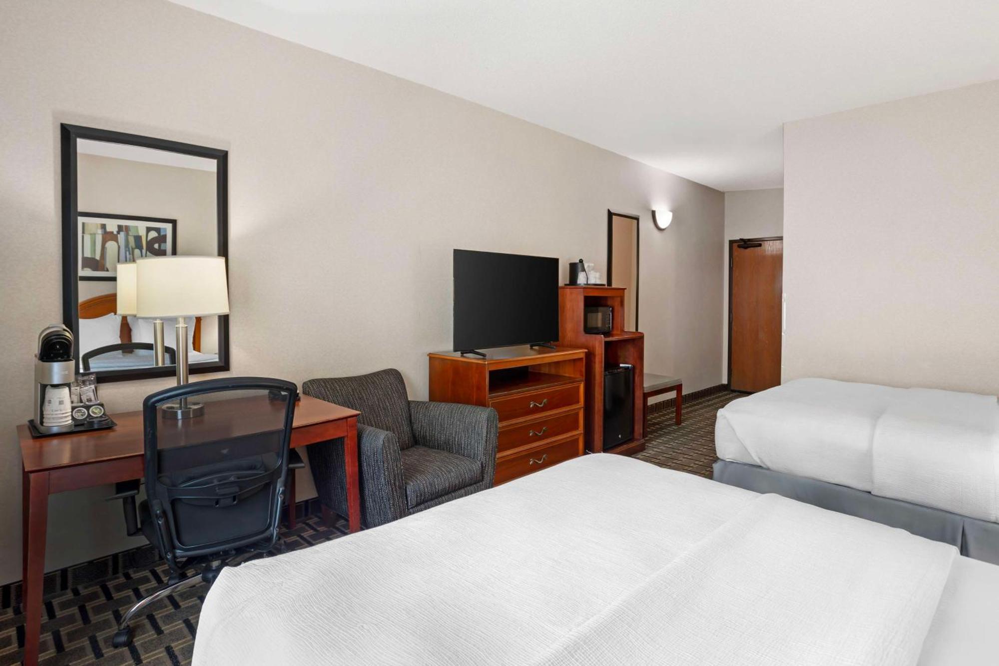 Best Western Plus Clearfield Exterior photo