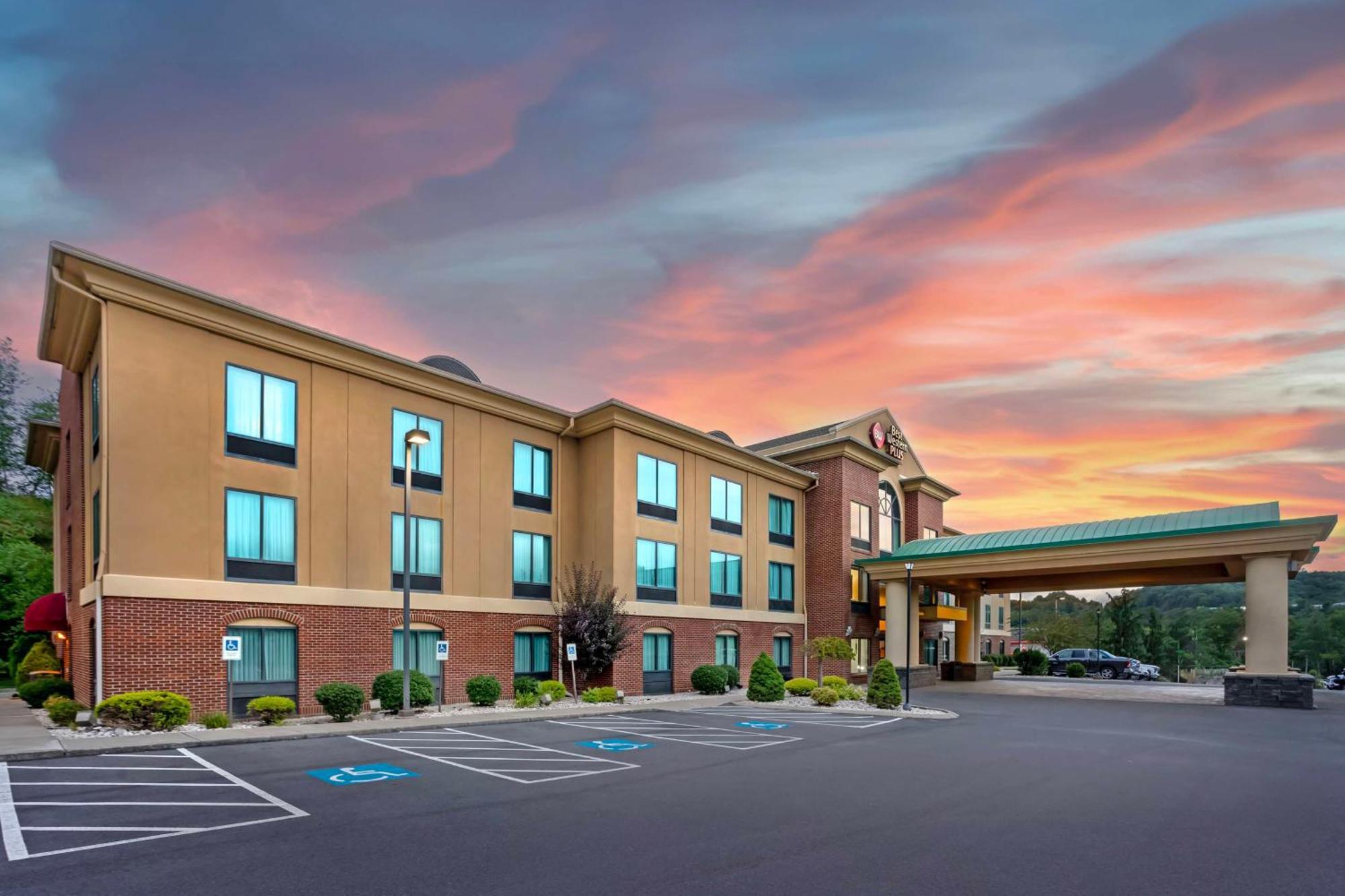 Best Western Plus Clearfield Exterior photo